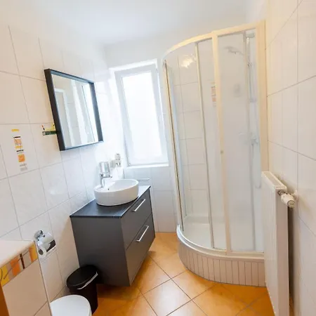 Appartamento Gaestehaus Leypold *